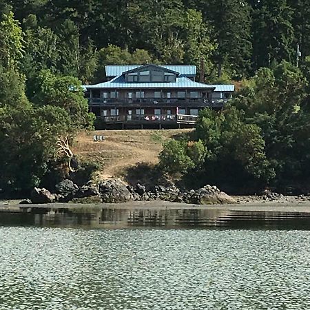 Arbutus Cove Guesthouse Metchosin Buitenkant foto
