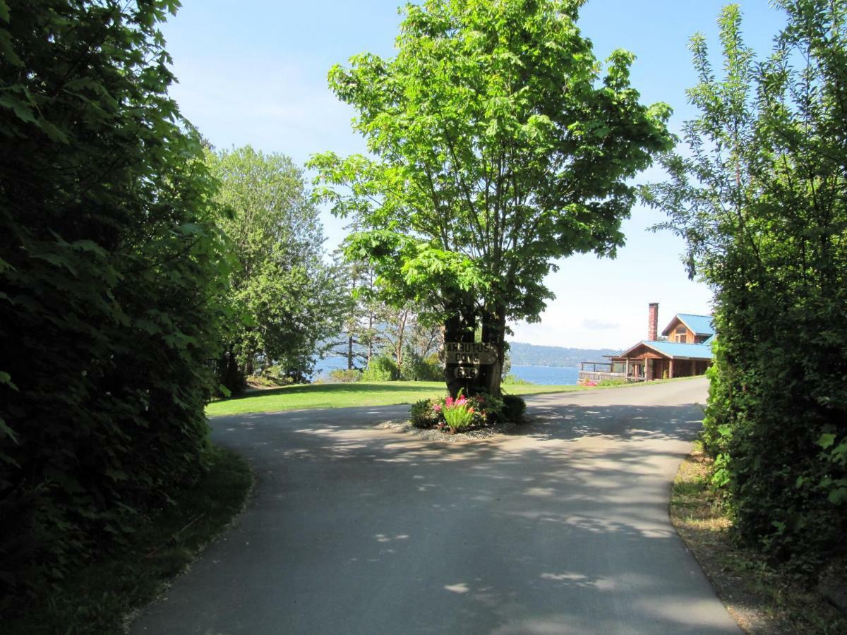 Arbutus Cove Guesthouse Metchosin Buitenkant foto